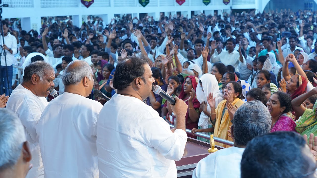 Hosanna Ministries Live Worship Song  Pas.JOHN WESLEY Anna & Pas.ABRAHAM Anna & Pas.RAMESH Anna