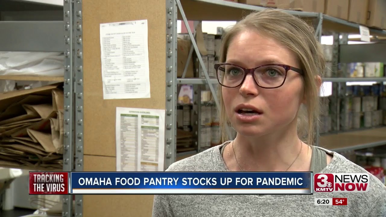 Omaha food pantry stocks up for pandemic - YouTube