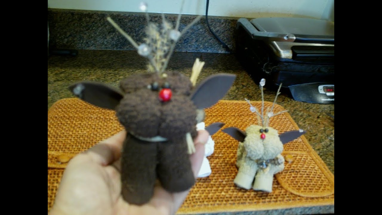 DIY Washcloth Reindeer - Easy Christmas Craft - A Few Shortcuts