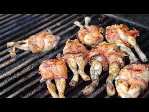 Video: Jak Si Vyrobit žabí Stehýnka BBQ