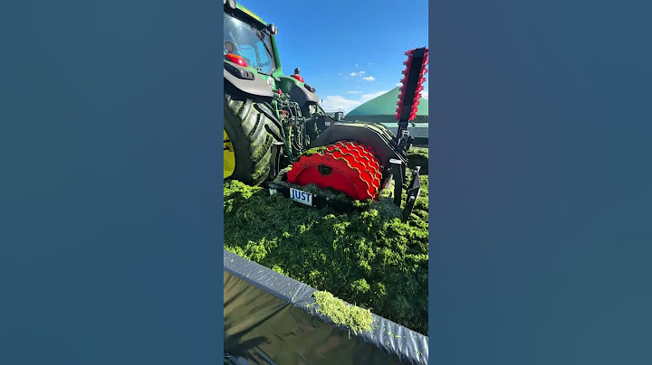 Da geht was…1.Schnitt  #silage #silowalzen #landwirt #landwirtschaft #landtechnik #viralshort