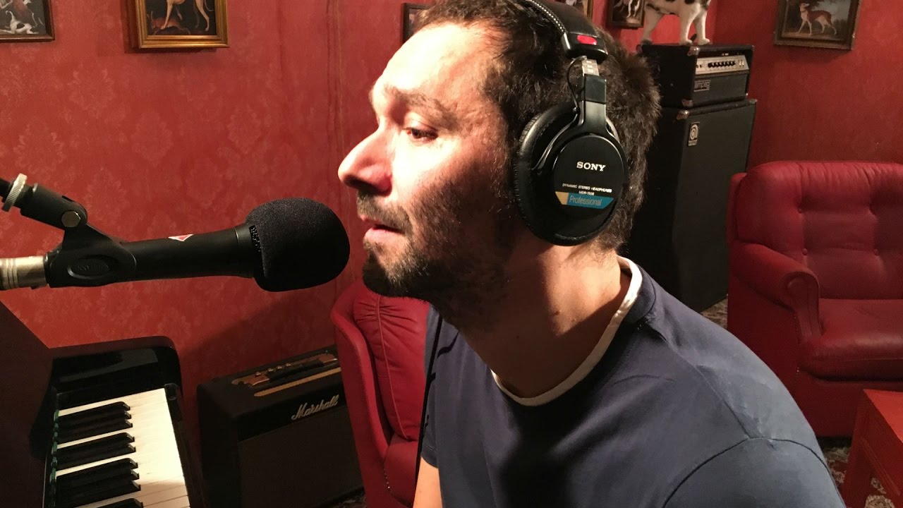 BOOSTA - La Stanza Intelligente (#offtheorner)