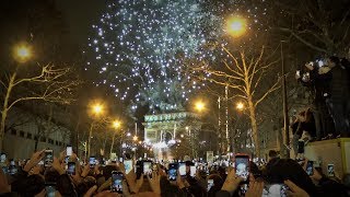 ► Spectacle Du Nouvel An 2019 À Paris (Mapping Vidéo Sur L'arc De Triomphe + Feu D'artifice)
