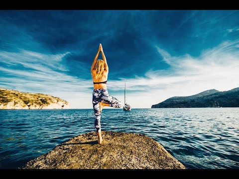 Video: Silakan Lewati Mat Yoga (dan Antasida): Holiday Survival Techniques - Matador Network