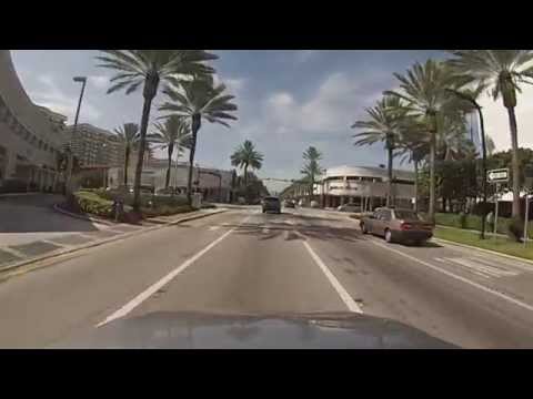 Video: Vad Du Kan Se Och Göra I Surfside, Florida