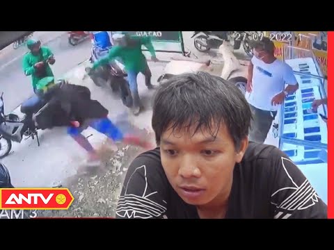 Video Tài Xế Xe Ôm Công Nghệ 40 Tuổi Vật Lộn Với Tên Cướp Ở... - youtube