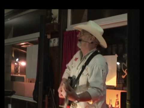 It Must Be Love - a live Don Williams & Alan Jackson cover by Rene Guylline