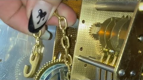 Lower chains on Tempus Fugit grandfather clock and pendulum troubleshoot