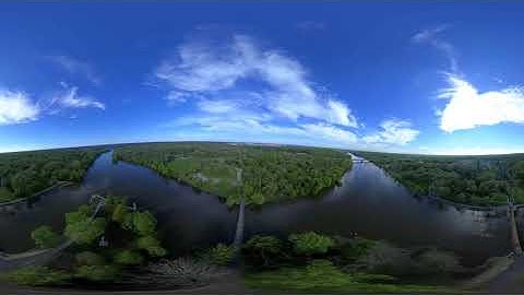 INVISIBLE DRONE - Insta360 One R mounted on the DJI Mavic 2 Enterprise Dual.