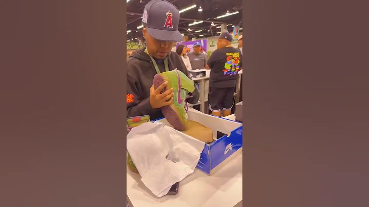 These were a little difficult to legit check! #legitcheck #sneakers #nikesb #nikedunk #nike #howto