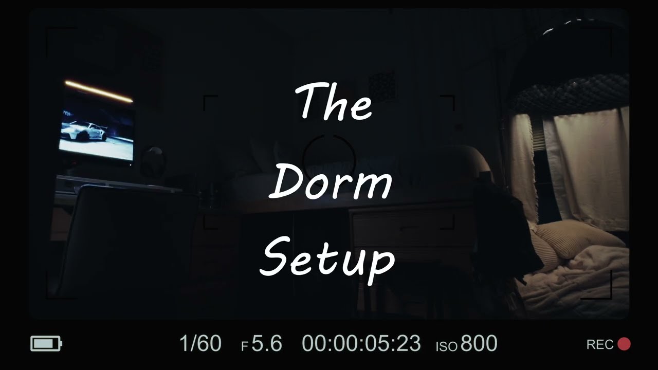 Aesthetic Dorm setup