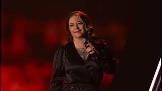 Ashley McBryde & Carly Pearce - Never Wanted To Be That Girl (CMA Awards 2021)