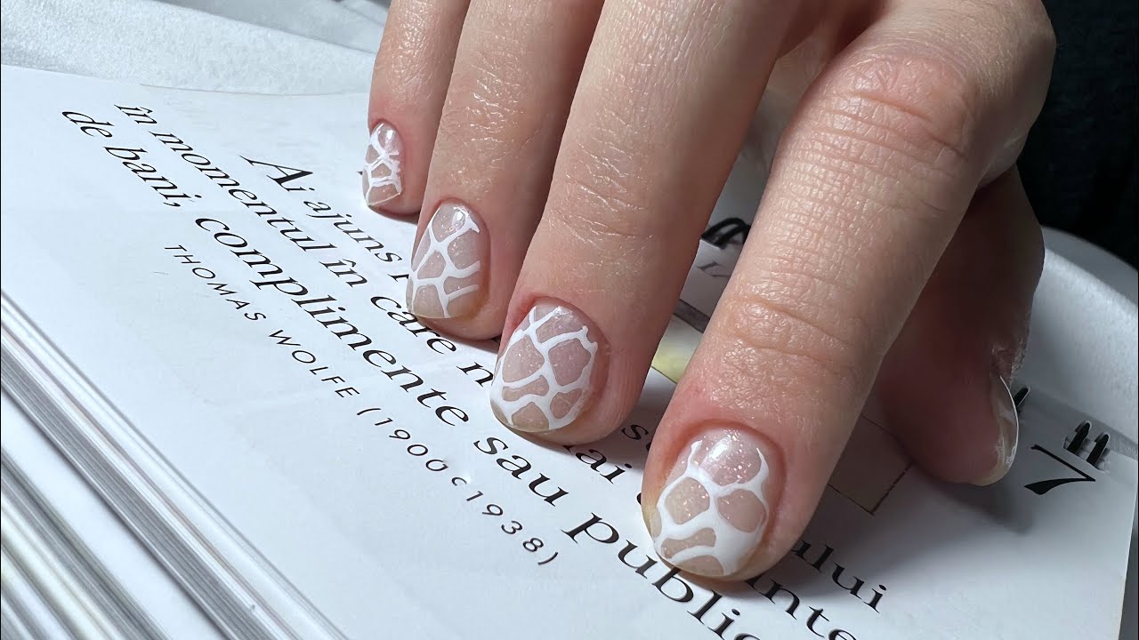 Демонстрация: ПОЛУПЕРМАНЕНТНОЕ ПОКРЫТИЕ НОГТЕЙ ЛАКОМ с APEX + штамп (базовый системный курс) #nai...