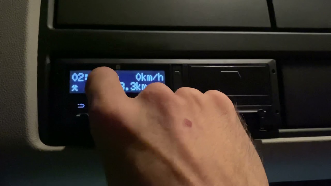 Schimbarea cardurilor tahograf in echipaj!