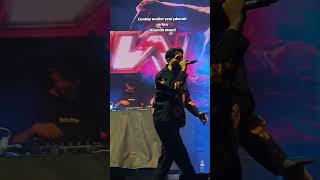 Canbay & Wolker Yeni Şarkı Konserde Dinletiyor Düşmanmisin Resimi