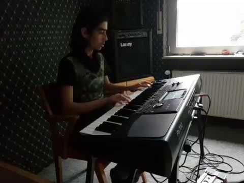 نتالي Natali مع عزف ارتجالي Hikmat Keek