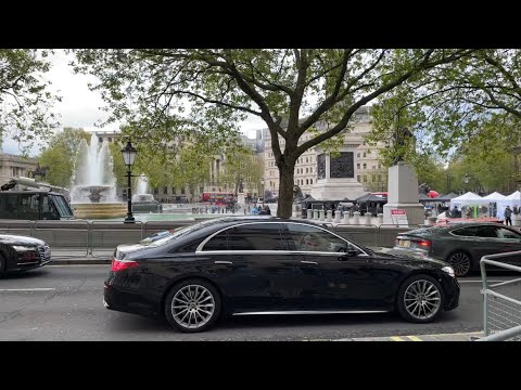 Tom Cruise leaves Trafalgar Sq in his Mercedes after rehearsing a few scenes for Mission Impossible