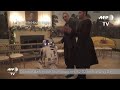 스타워즈 캐릭터랑 춤추는 오바마 부부 Obamas dance with Stormtroopers and R2-D2