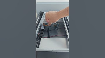 There are 20 mobile phones in one device, all of which can be operated simultaneously. #MobileFarm