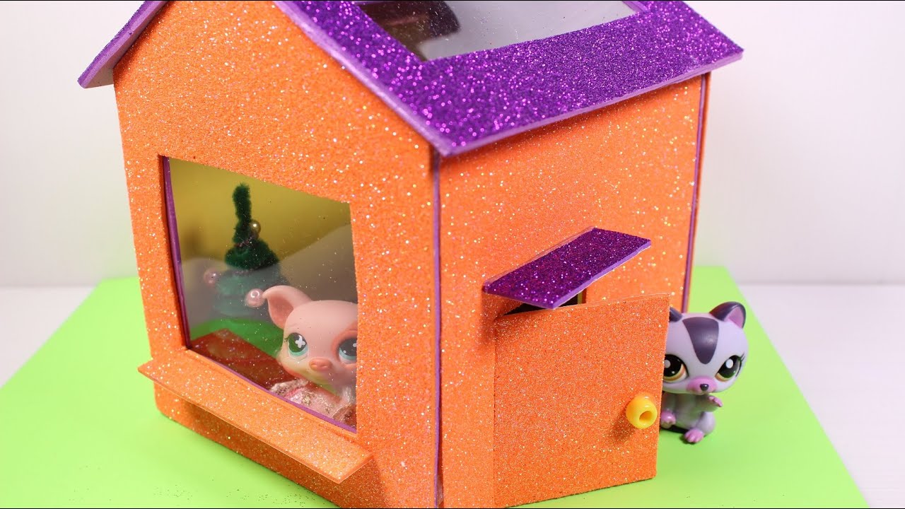 TURNING ONE BOX INTO A TWO STORY LPS HOUSE! Challenge 