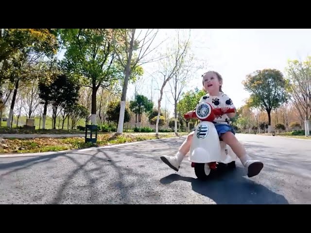 足けり乗用玩具 レトロスクーター 紹介動画 AIJYU TOYS - YouTube