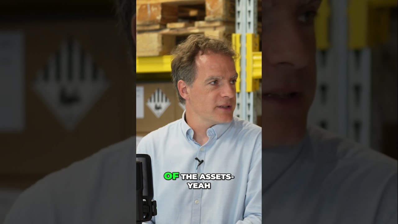 Smart Trackers vs Tags - Explained