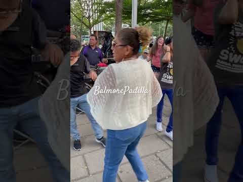 A bailar Dorita y Anibal