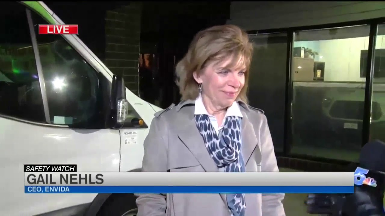 'Older &amp; Wiser' campaign points out red flags for elderly drivers, free ride services