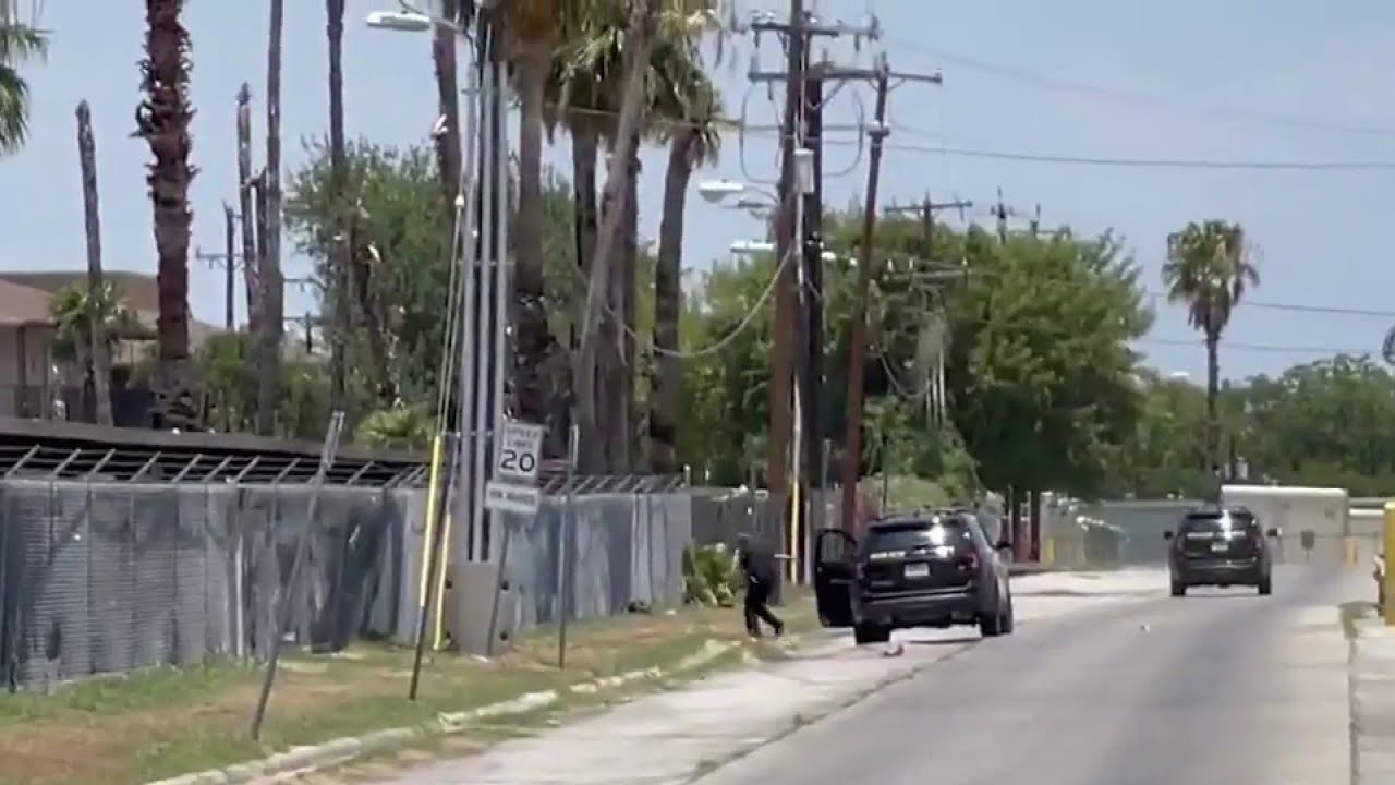 Shooting at West Side apartment complex leaves teenage girl, woman ...