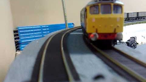 Howes class 25 chase camera sequence