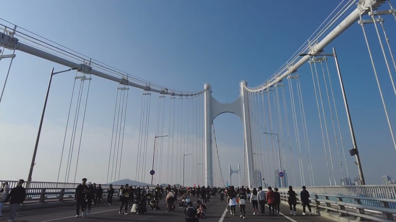 [4K] Walking or running on the Gwangan Bridge - Busan Ocean Marathon, 2022