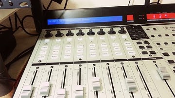 Propellerhead Reason 8 & Mackie MCU PRO UNIVERSAL CONTROLLER SURFACE (PLEASE SUBSCRIBE)