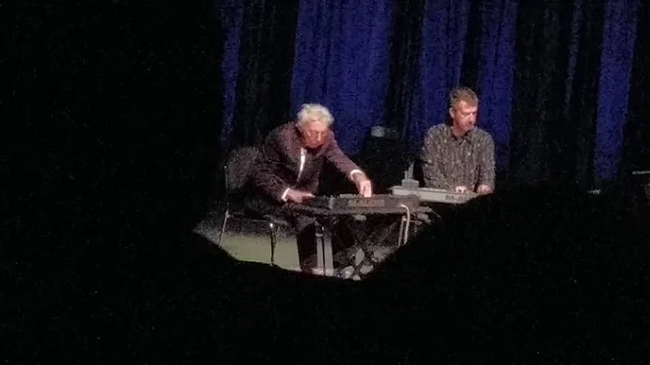Harold Budd, Bradford Ellis, Veda Hille - Aurora T...