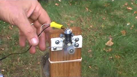 Cox .049 product engine