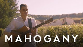 Vignette de la vidéo "Ady Suleiman - Longing For Your Love | Mahogany Session"