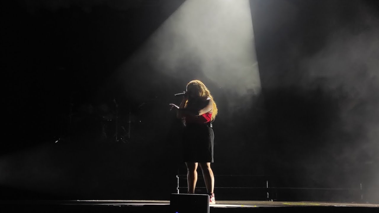 Carolina Deslandes - A Vida Toda ao vivo Festas De Rio Tinto - YouTube
