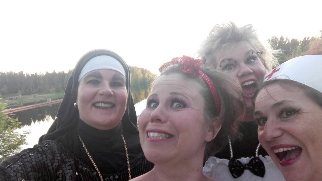 The Dick Hawks: Helluntaiheila