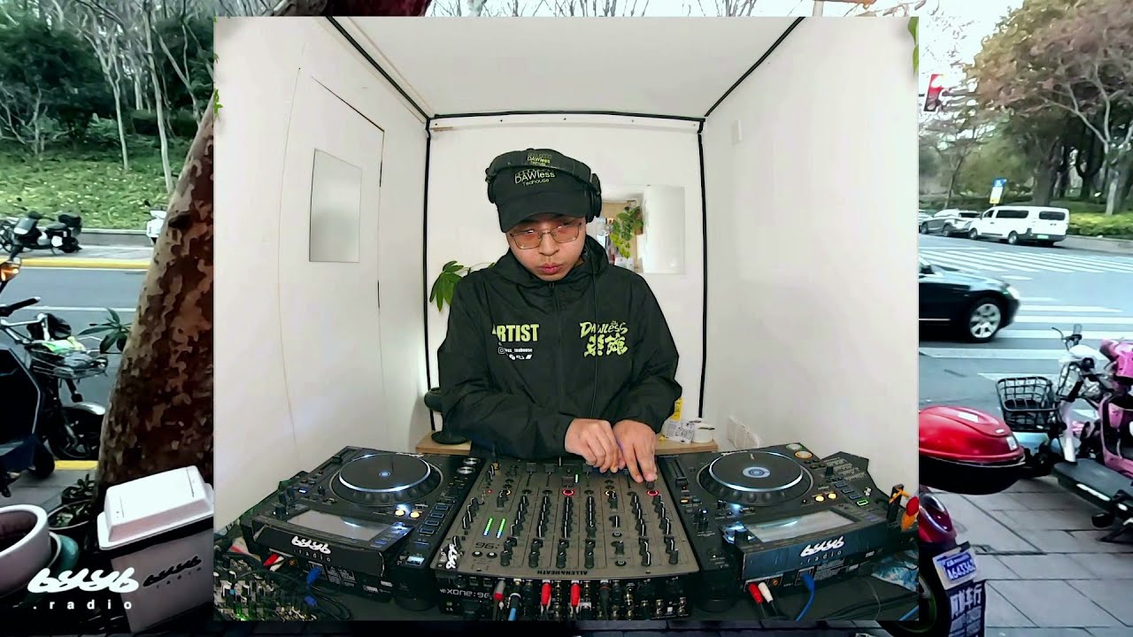 SPOTLITE | byyb.radio - Feb. 02 / 2026