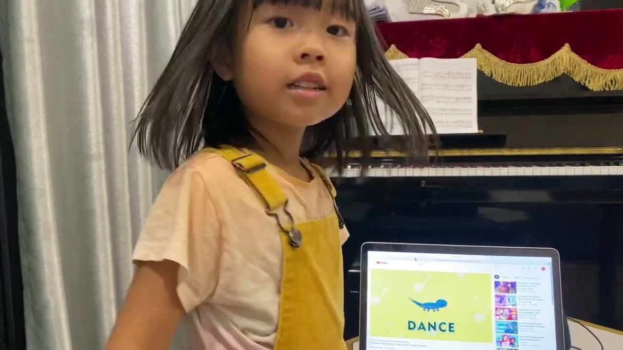 Phát video con nói tiếng Anh 2