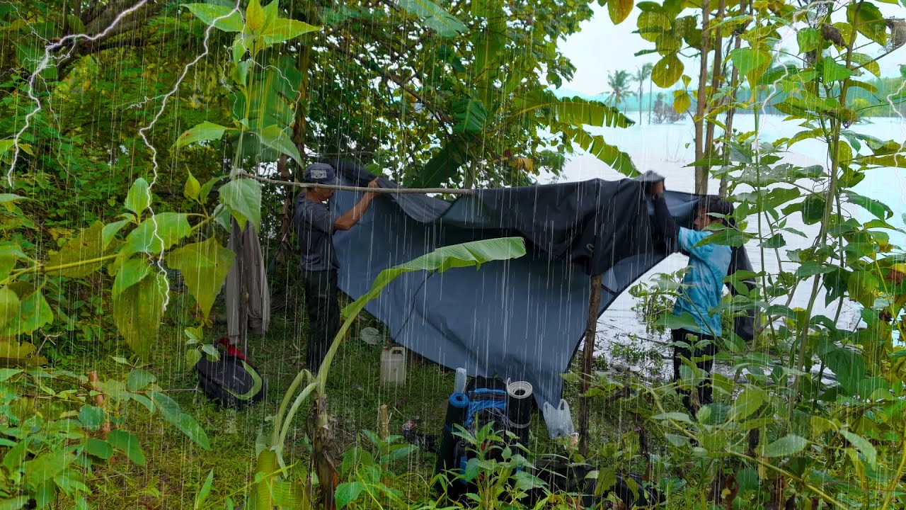 Gagal Camping di Tepi Danau! Akhirnya Masak Lemang telur bambu  & Jamur Crispy di pinggir sungai