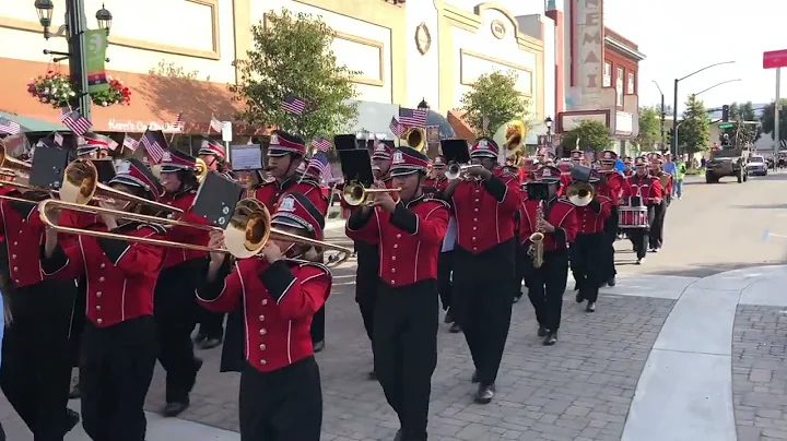 2022 Salinas Veteran’s Day Parade - Grand Old Flag