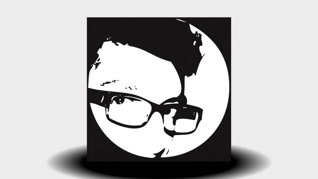 在 YouTube 上觀看「Harvy Valencia - Shifter (Alex Young Smoothie Mix)」