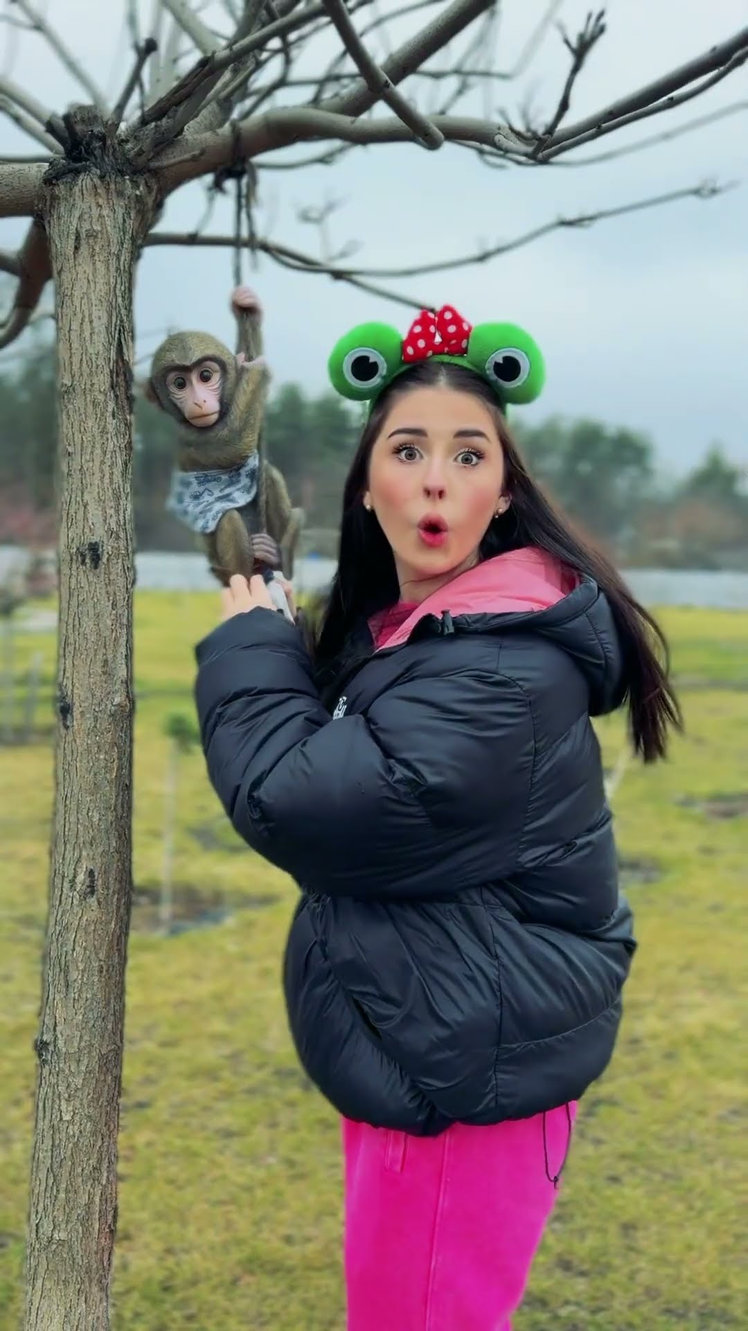comedy: ? dad and mom help baby ??❤️?