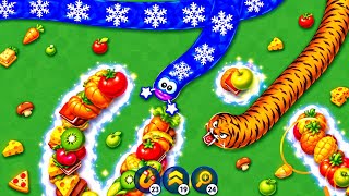 Worms Zone 🔥 Tiger Snake vs Snowflake Snake! 🐍 Who Will Win? #14 #wormszone  screenshot 3