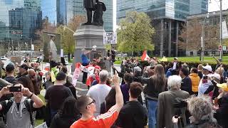 Video from the 4th week of ongoing protests at queens park in toronto.
if you value your freedoms and rights need to come out local ...