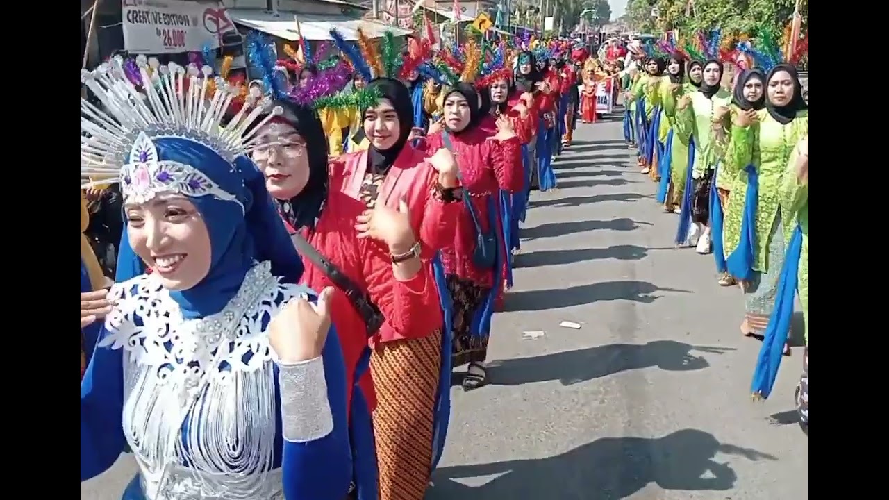 giat karnaval tk dengan tema betawi