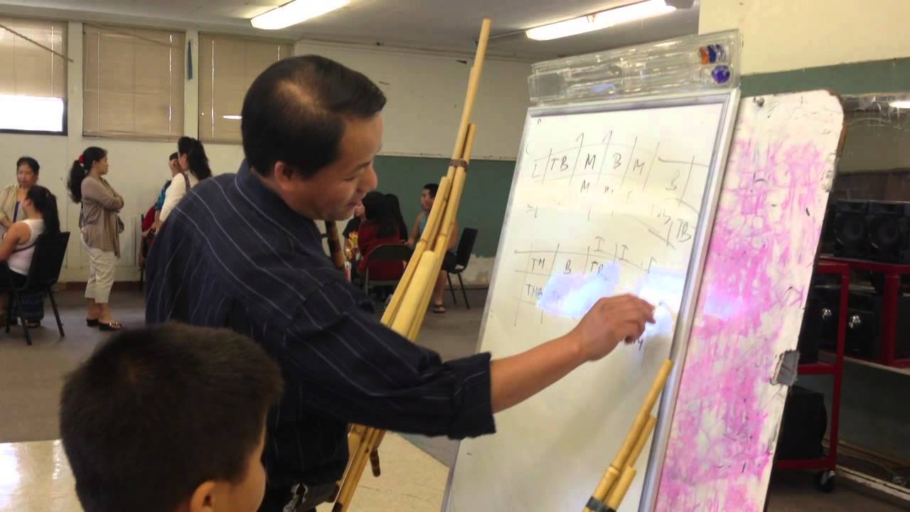 Qeej Not Gang Program - YouTube