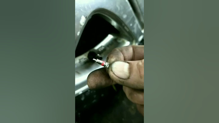Сделайте так и колесо больше не будет спускать..