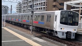 普通福間行き811系&813系 鹿児島線吉塚駅到着