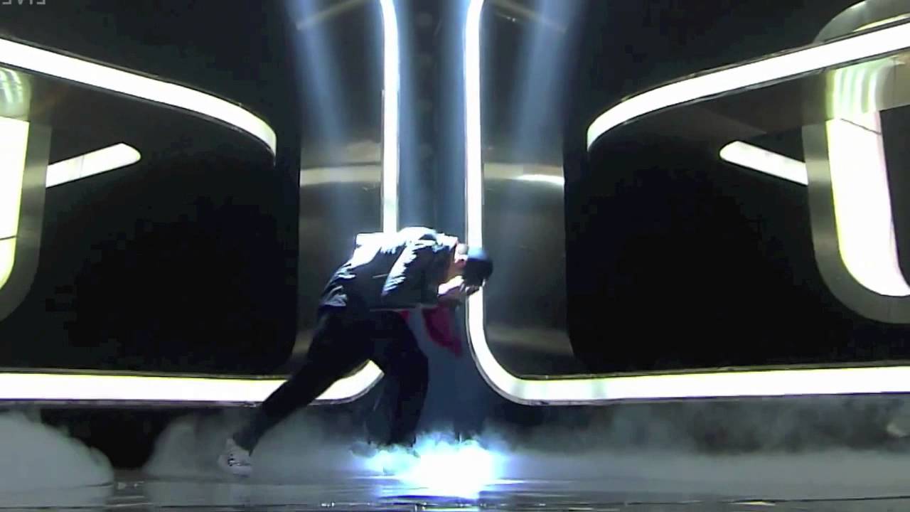 Watch S.M The Performance - Spectrum mirror dance on YouTube Watch S.M The Performance - Spectrum mirror dance on YouTube